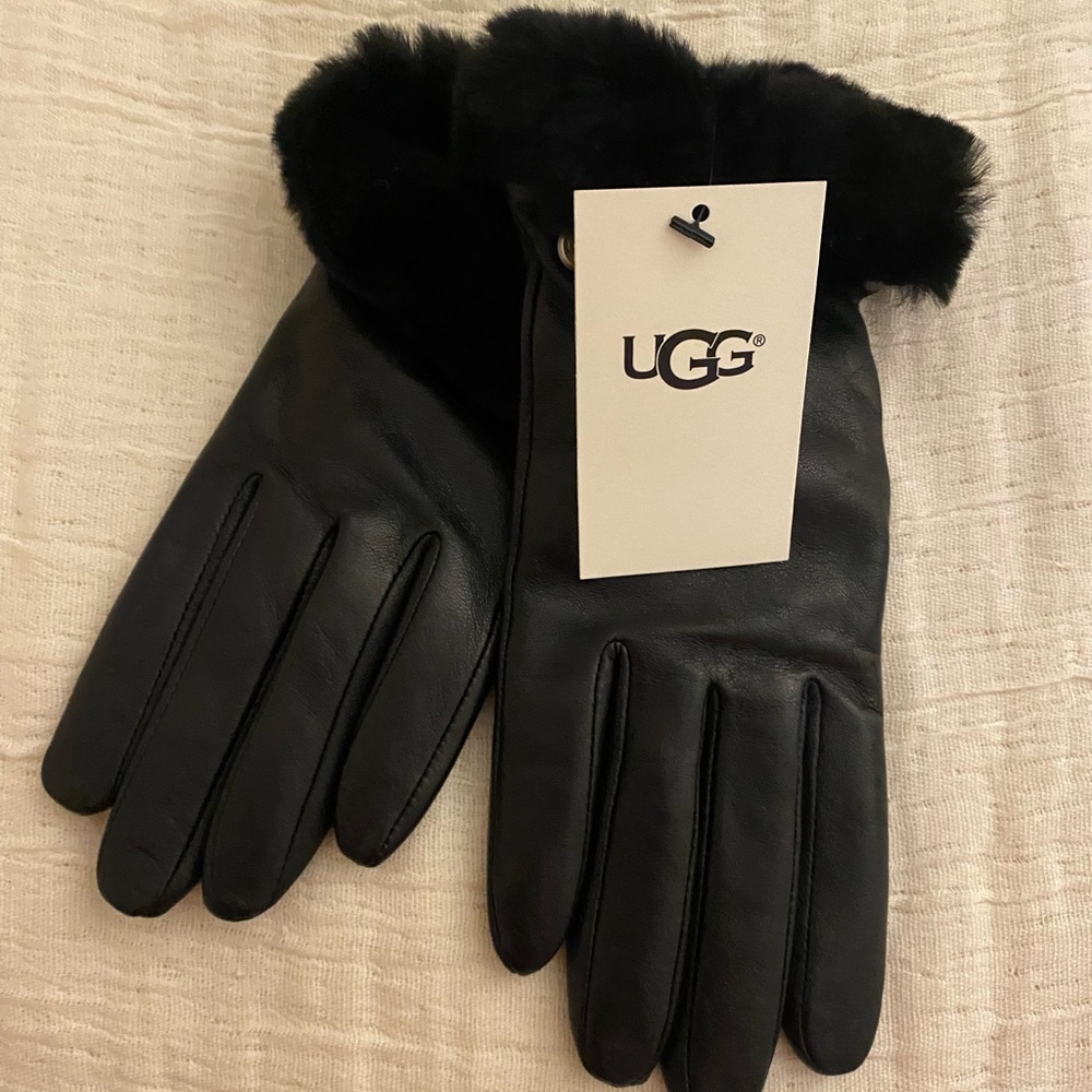 UGG leather shearling gloves